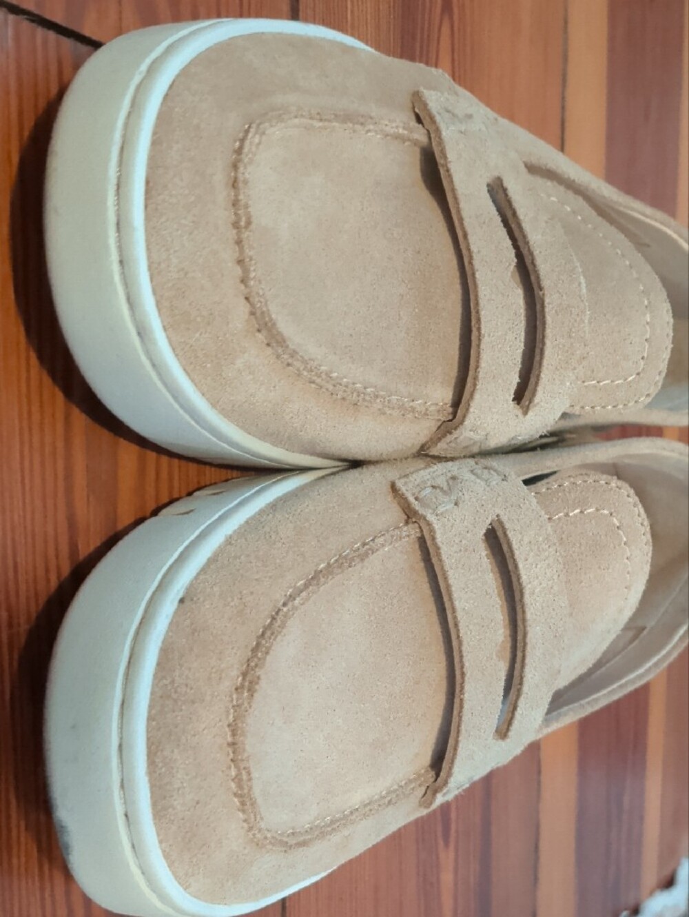 Vionic Women’s Beige/Tan Suede Slip-On Uptown Loafers - Picture 4 of 5